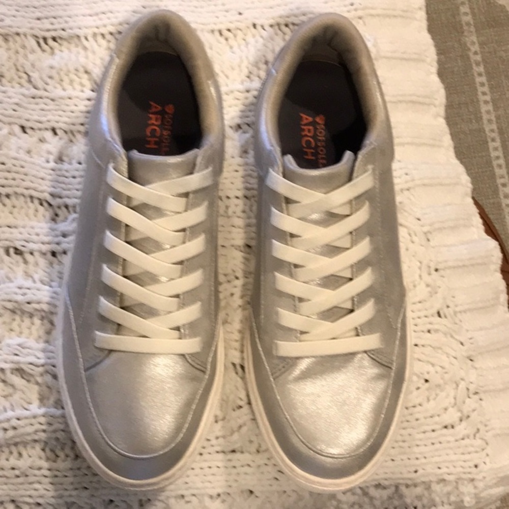 Silver Dr Scholls Tennies